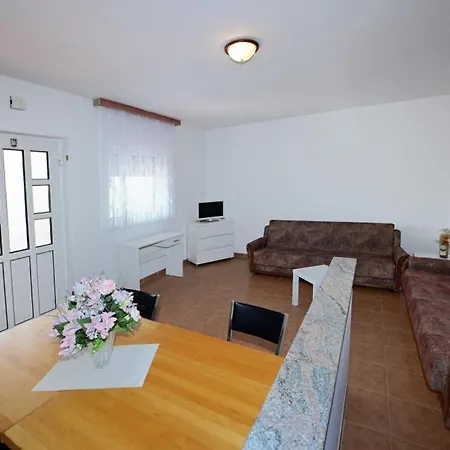 Marinka Apartmán *